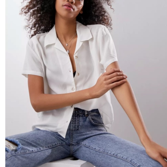 UO Dolores Button Boho Minimalist Modern Hipster Chic Hippie Artsy Blouse Top - Picture 1 of 7